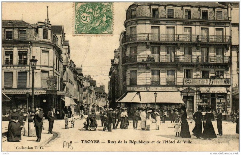 CPA TROYES Rues de la Republique et de l'Hotel de Ville (723101 ...