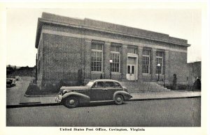 VINTAGE POSTCARD 1930's AUTO PARKED OUTSIDE THE UNITED STATES POST OFFICE COVING