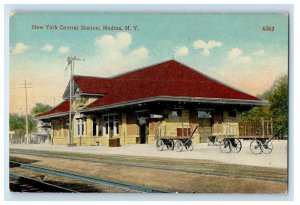 c1910's New York Central Station Depot Train Railroad  Wagon Medina NY Postcard 