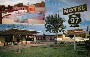 1950s Yakima Washington Motel swimming Pool occupation Postcard 25-12334
