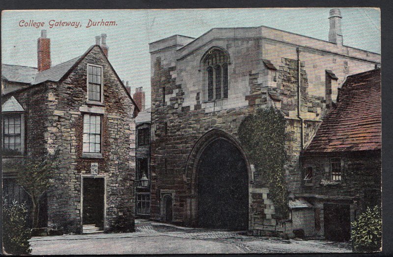 Durham Postcard - College Gateway, Durham   U1316