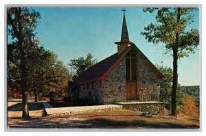 Postcard MO Kent Memorial Lutheran Church Sunrise Beach Missouri 