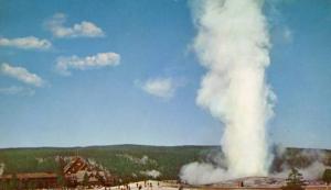 WY - Yellowstone National Park, Old Faithful Geyser