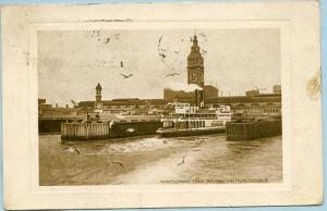 CA - San Francisco, Ferries leaving the Ferry Building