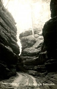 WI - The Dells. Lost Canyon.  *RPPC