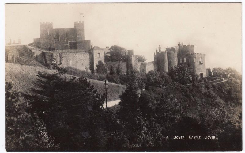 Kent; Dover Castle RP PPC, Unposted, c 1910's 