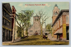 Carriage & Horse at Town Square Plymouth Massachusetts Vintage Postcard 1713