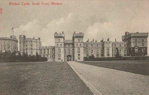 Berkshire Postcard - Windsor Castle, South Front, Windsor  RS21888