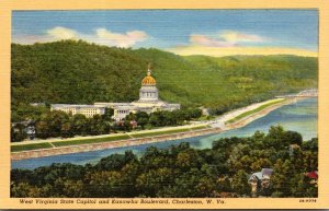 West Virginia Charleston State Capitol and Kanawha Boulevard Curteich