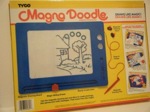 Vintage Tyco 1990 Magna Doodle Magnetic Drawing Toy Board Friends TV Show NEW