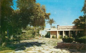 Postcard Arizona Phoenix Los Olivos Lodge 1950s Markow Photography 23-9207