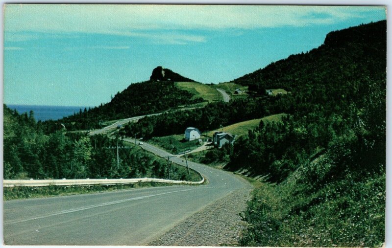 LOT Perce, Quebec, CAN La Gaspesie Scenic Route Perce Hills Postcards A63