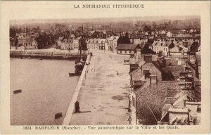 CPA BARFLEUR - Vue Panoramique sur la Ville et les Quais (149175)