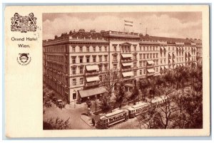 c1930's Grand Hotel Wien Am Karntnerring Wien Austria Trolley Car Postcard