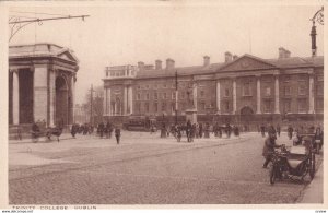 DUBLIN, Ireland, 1900-1910s; Trinity College