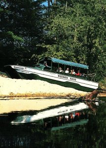 VINTAGE WISCONSIN DUCK AMPHIBIOUS BOAT LANDING ADVERTISING POSTCARD P239