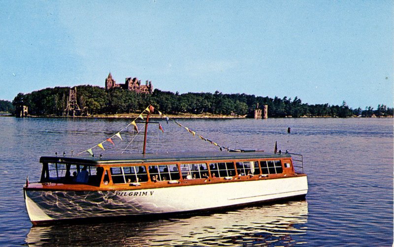 NY - Thousand Islands. Passenger Boat Pilgrim V