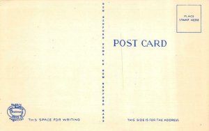 WAREHAM, Massachusetts MA    POST OFFICE & MAKEPEACE BUILDING   c1940's Postcard