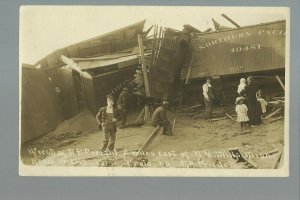 New York Mills MINNESOTA RPPC 1913 TRAIN WRECK Northern Pacific NP RR nr Wadena