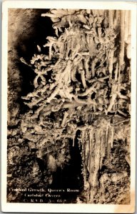 RPPC Crooked Growth, Queen's Room Carlsbad Caverns NM Vintage Postcard K22