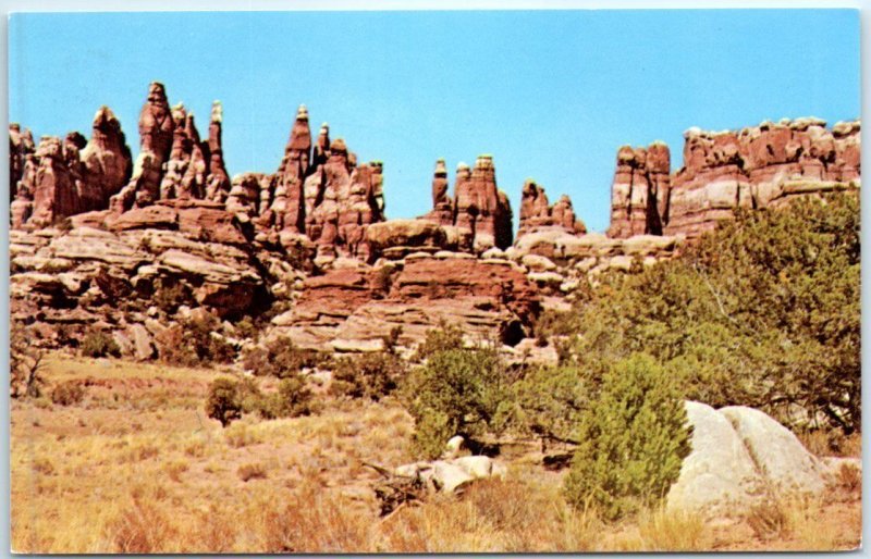 M-62717 The Needles Canyonlands National Park Utah