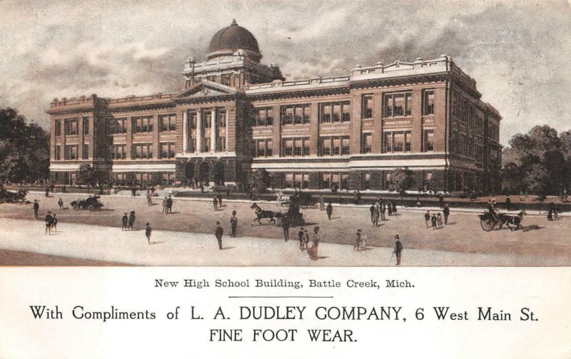 L.A. DUDLEY CO. SHOES NEW HIGH SCHOOL BATTLE CREEK MICHIGAN ADVERTISING POSTCARD