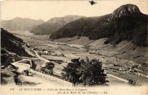 CPA Le Mont Dore Vallee du Mont-Dore et le Capucin FRANCE (1288579)