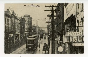 Canada - ON, Toronto. Yonge Street in 1915