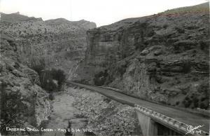 Sanborn RPPC Postcard Y-1719 Entering Shell Cañon/ Canyon WY, US Hwy 14 Unposted