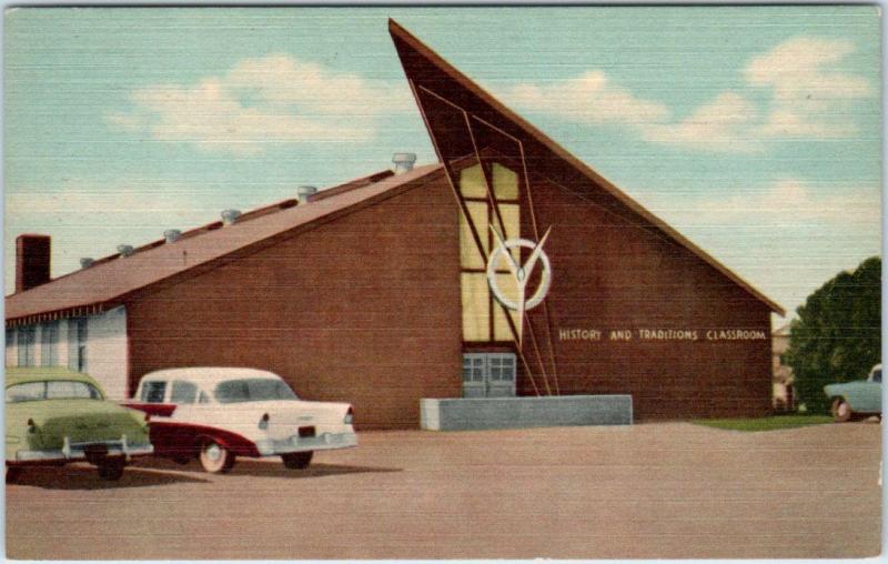 SAN ANTONIO, Texas  TX   LACKLAND AIR FORCE BASE  ca 1950s Cars  Postcard