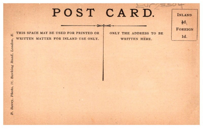 London H.Wickes  Store