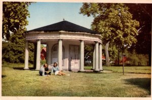 Sweden Ronneby Brunn Källan Postcard 09.89