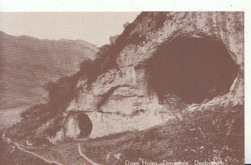 Derbyshire Postcard - Dove Holes - Dovedale - Ref 16007A