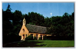 Wee Kirk O' The Heather Church Forest Lawn Memorial-Park Glendale CA Postcard