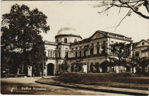 PC SINGAPORE, RAFFLES MUSEUM, Vintage REAL PHOTO Postcard (B42275)