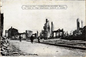 CPA Militaire Clermont-en-Argonne - Les ruines du village (91874)