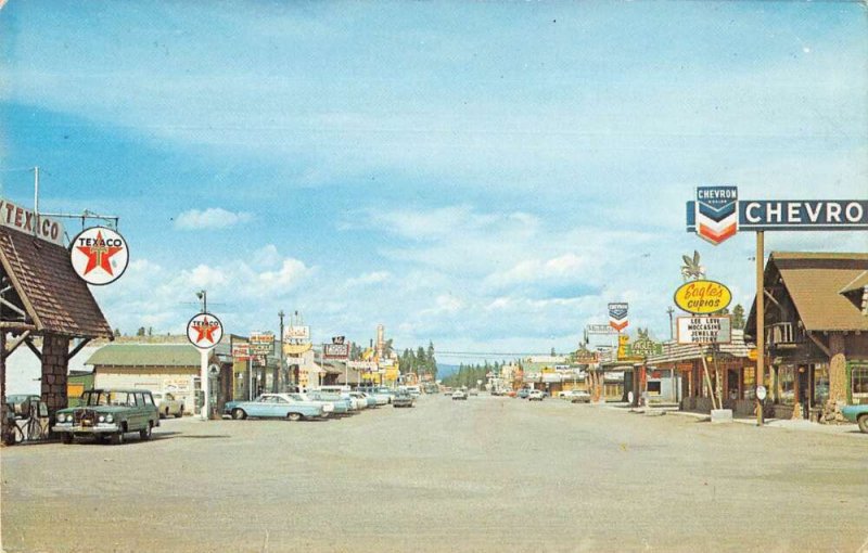 West Yellowstone Montana Main Entrance Texaco Chevron Vintage Postcard AA18072