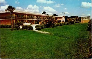 Vtg Valdosta Georgia GA Briarwood Motel and Campground 1970s Postcard