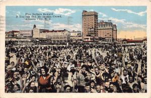 ATLANTIC CITY NJ FIVE DOLLARS REWARD IF CAN FIND ME IN THIS CROWD POSTCARD 1925