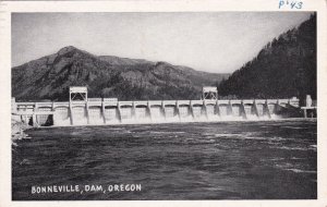 Oregon The Bonneville Dam 1943