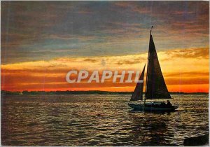 Postcard Modern Boat Sailboat