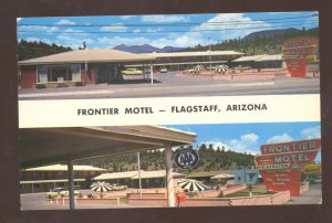 FLAGSTAFF ARIZONA FRONTIER MOTEL ROUTE 66 OLD CARS ADVERTISING POSTCARD