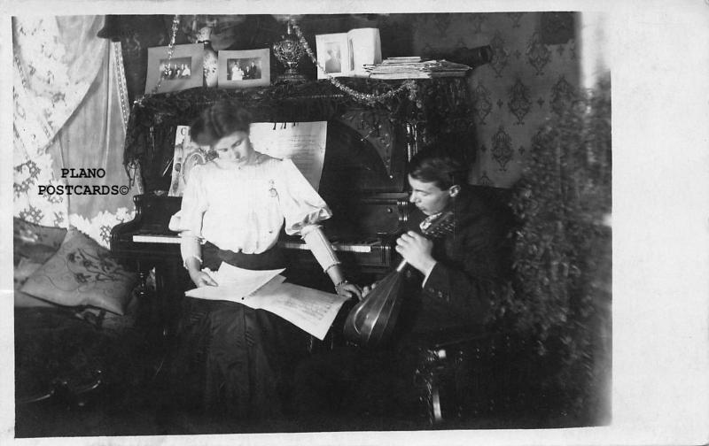 OSHKOSH, WISCONSIN MUSIC LESSONS-1909 RPPC REAL PHOTO POSTCARD