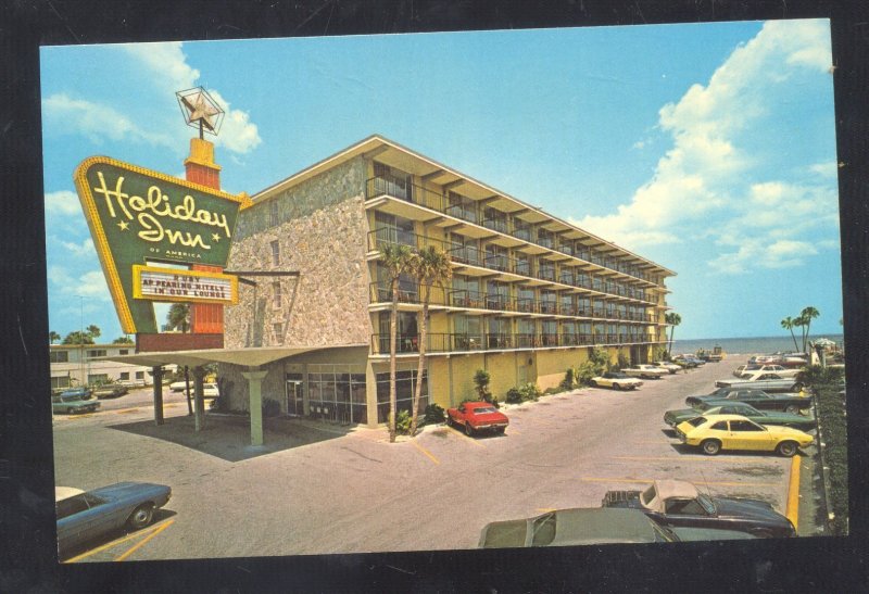 DAYTONA BEACH FLORIDA HOLIDAY INN OLD CARS 1975 FORD PINTO POSTCARD 