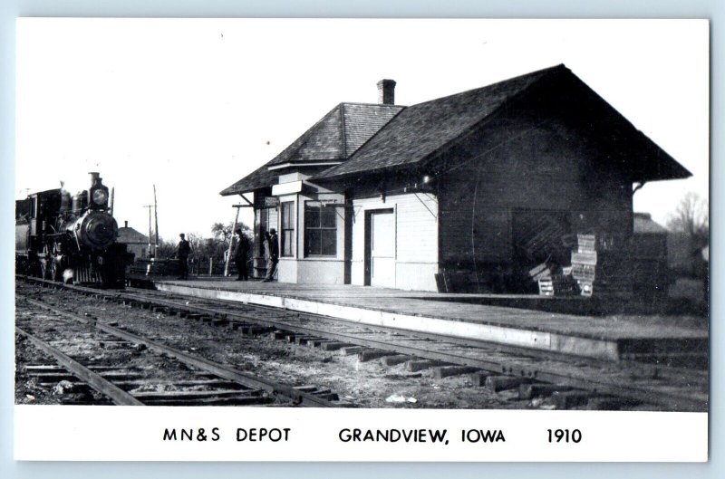 c1910's MN&S Grandview Iowa IA Vintage Train Depot Station RPPC Photo Postcard