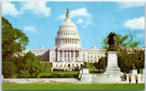 Postcard - The United States Capitol - Washington, District of Columbia