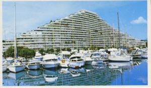 Villeneuve-Loubet France Marina Boats Unused Postcard D28