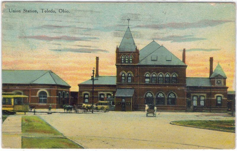 OHIO - TOLEDO - UNION STATION - RR DEPOT - WAGONS - '10