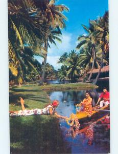 Unused Pre-1980 RISQUE - PRETTY GIRLS AT COCO PALMS HOTEL Kauai HI B0973@