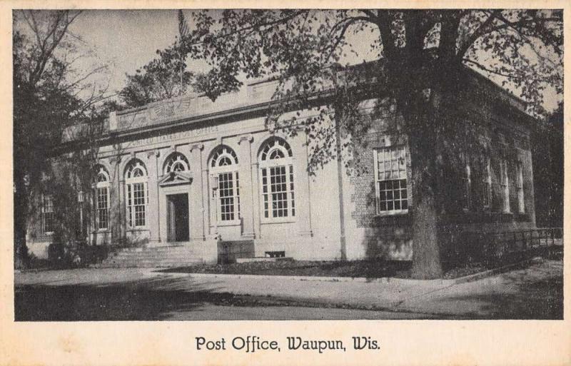 Waupun Wisconsin Post Office Exterior Street View Antique Postcard K19293